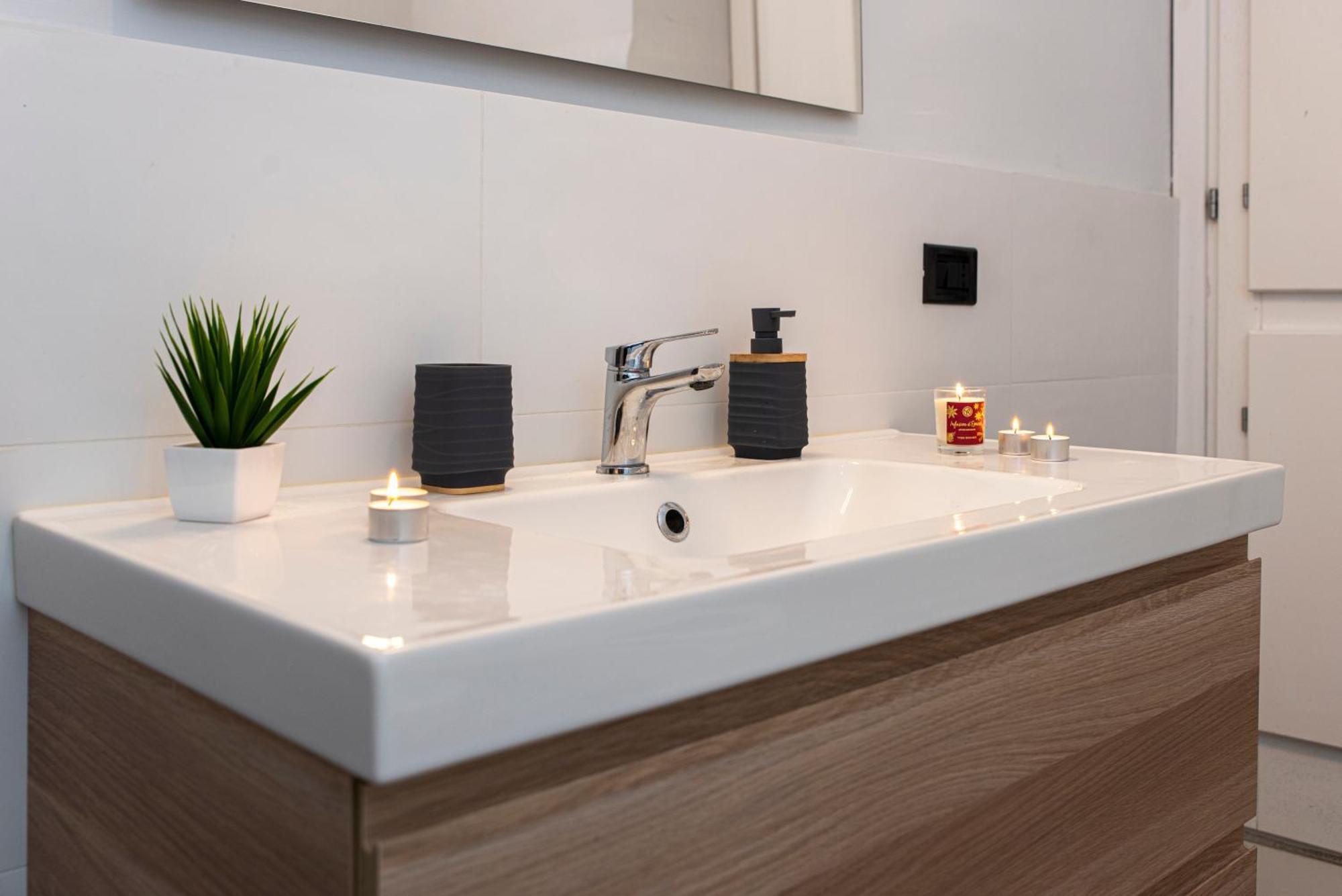 Sassari Apartments - Levante ภายนอก รูปภาพ